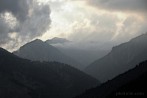 1BBT-6000; 4288 x 2848 pix; Azja, Indie, Himalaje, gry, chmury